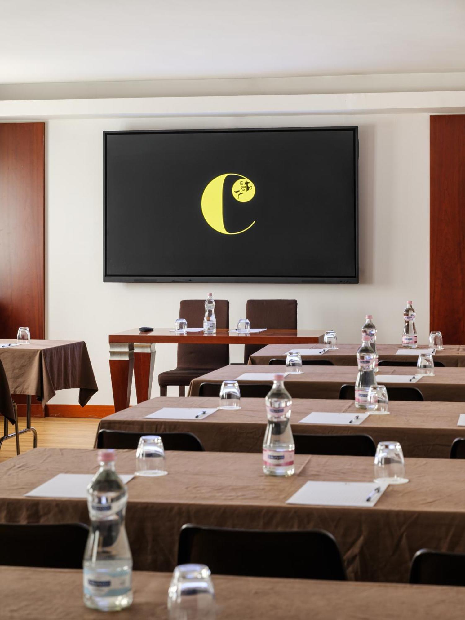 Hotel Dei Cavalieri Caserta - La Reggia Ngoại thất bức ảnh