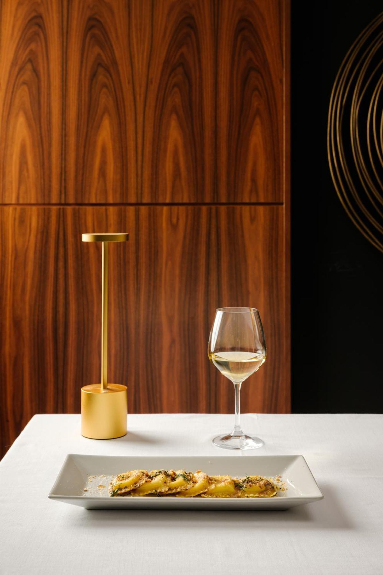 Hotel Dei Cavalieri Caserta - La Reggia Ngoại thất bức ảnh