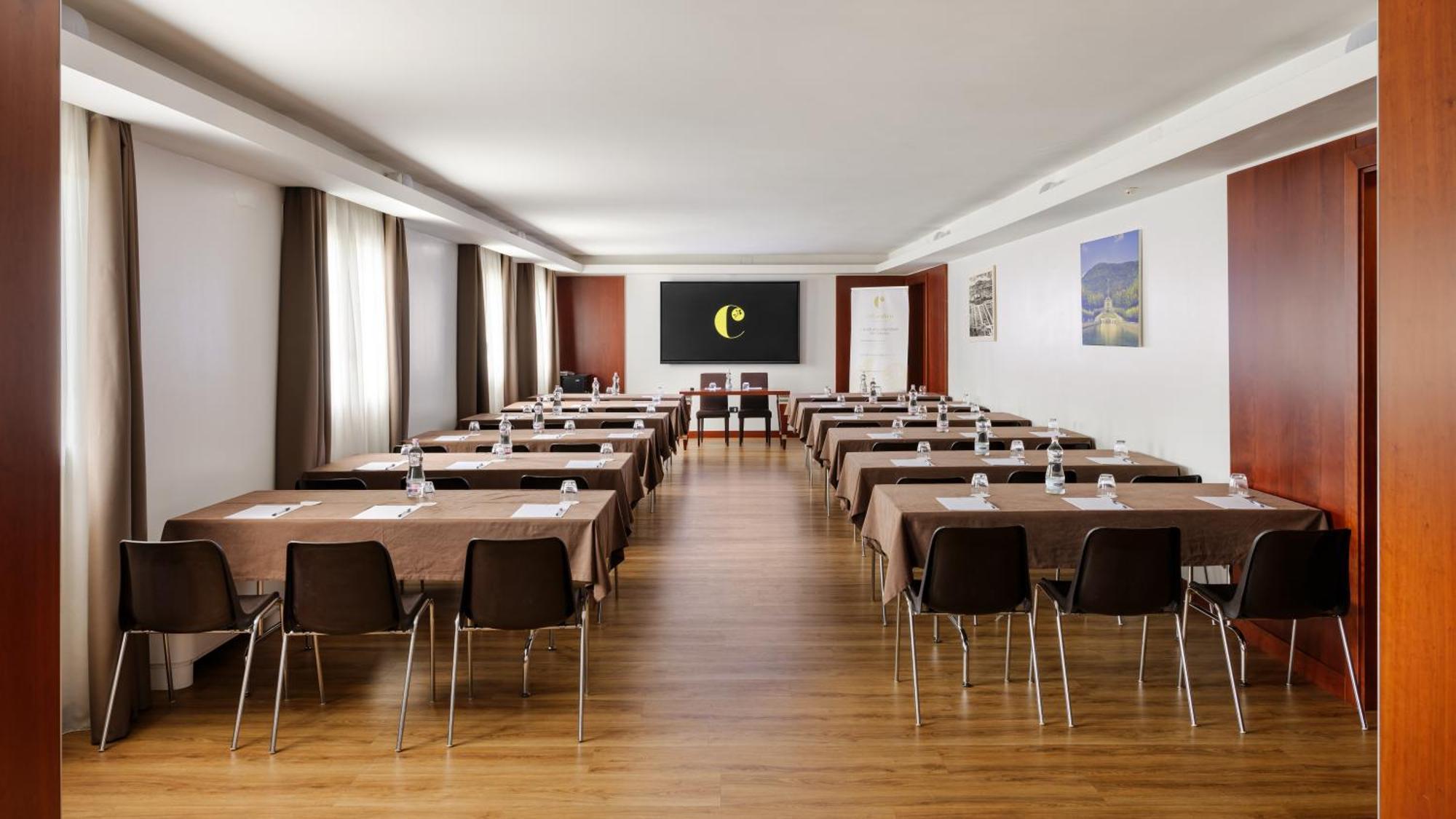 Hotel Dei Cavalieri Caserta - La Reggia Ngoại thất bức ảnh