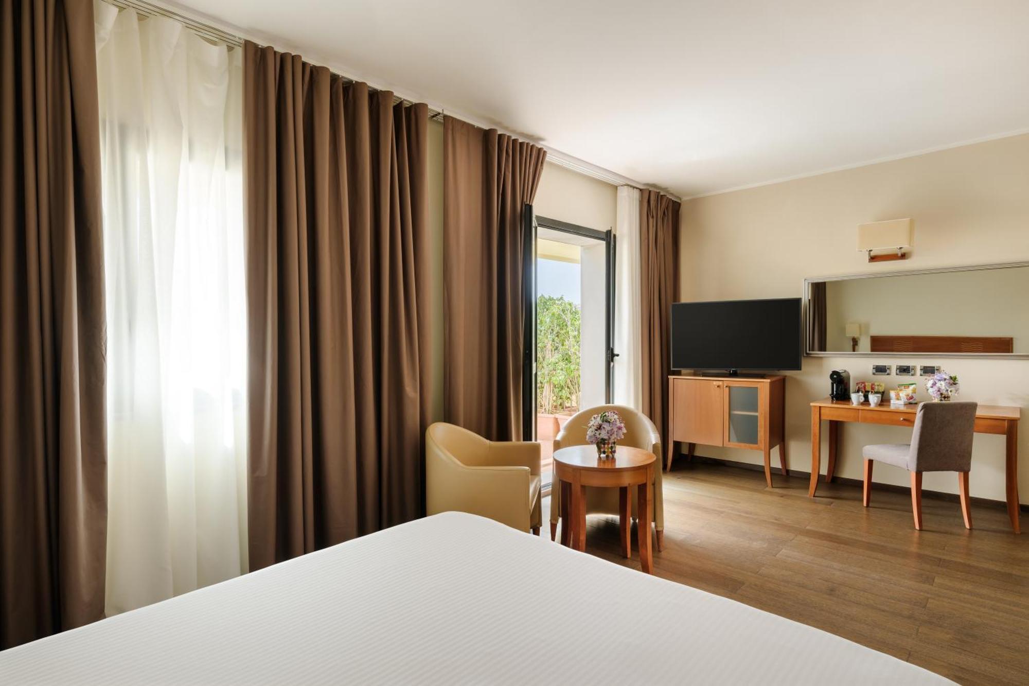 Hotel Dei Cavalieri Caserta - La Reggia Ngoại thất bức ảnh